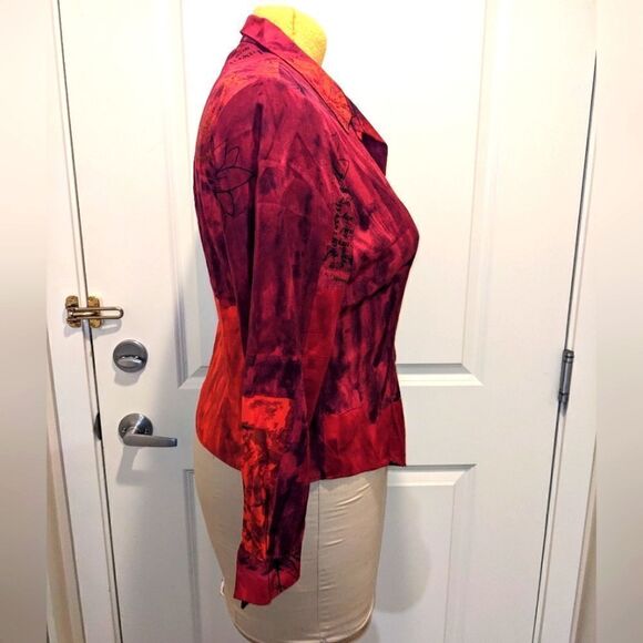 $5 Item! St. Michael Marks & Spencer Size 16 Red Watercolour Floral Blouse - Picture 6 of 10